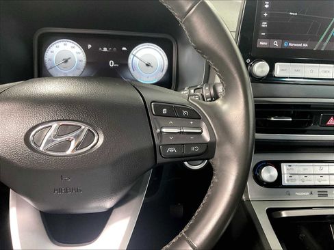 Used 2023 Hyundai Kona SEL image 24