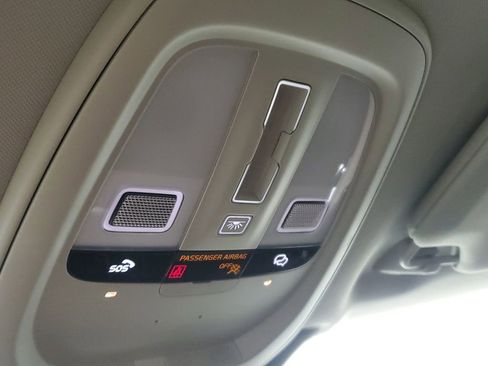 Certified 2025 Volvo XC90 B6 Core w/ Climate Package image 37