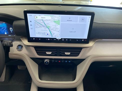 New 2026 Ford Explorer Active w/ Active Comfort Package image 23