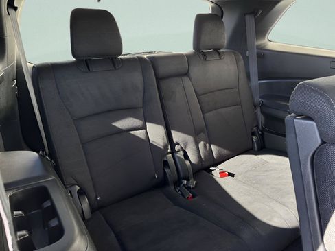 Certified 2022 Honda Pilot Sport image 28