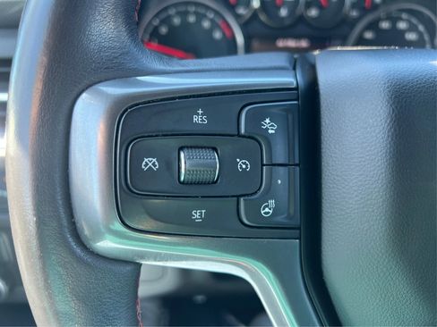 Used 2021 Chevrolet Suburban RST w/ Luxury Package RWD image 30