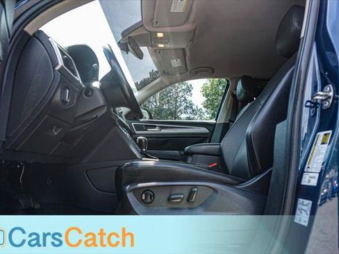 Used 2019 Volkswagen Atlas SE FWD image 18