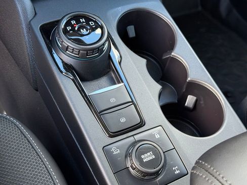 Used 2023 Ford Bronco Sport Badlands image 11