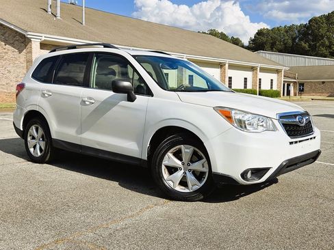 Used 2014 Subaru Forester 2.5i Limited w/ Popular Package #2 AWD/4WD image 8