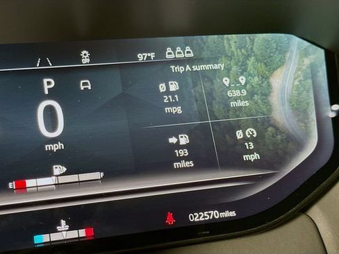 Certified 2024 Land Rover Range Rover Sport Dynamic SE AWD/4WD image 13