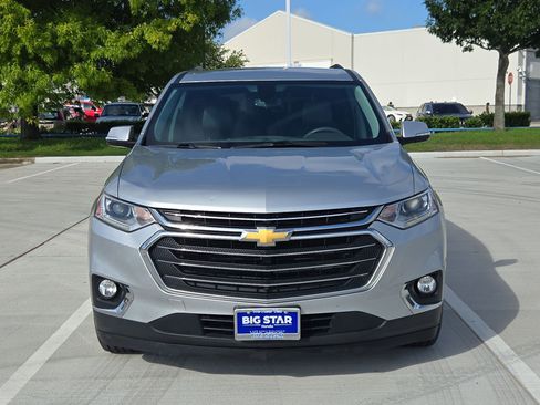 Used 2019 Chevrolet Traverse LT w/ LT Premium Package AWD/4WD image 9