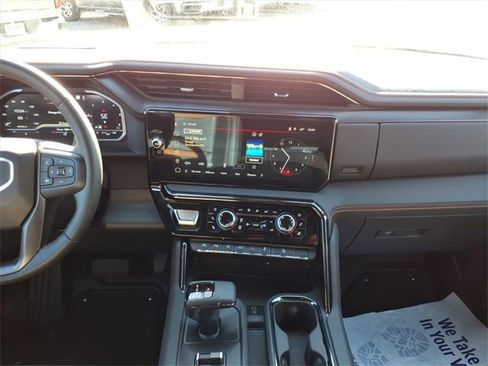 Used 2023 GMC Sierra 1500 AT4 w/ Technology Package image 13