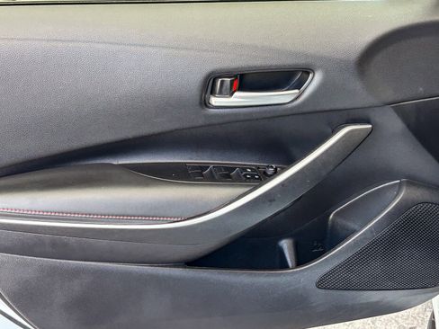Used 2024 Toyota Corolla SE w/ SE Premium Package FWD image 24