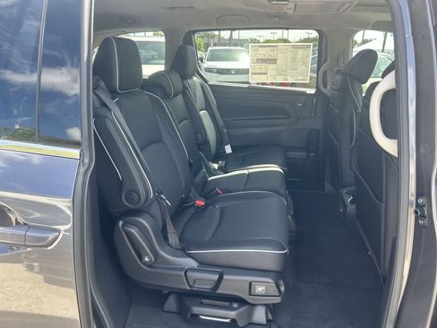 New 2026 Honda Odyssey Elite image 13