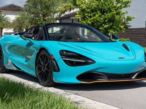 Used 2022 McLaren 720S Spider RWD image 12