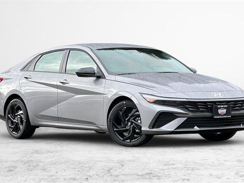 New 2026 Hyundai Elantra Sport image 2