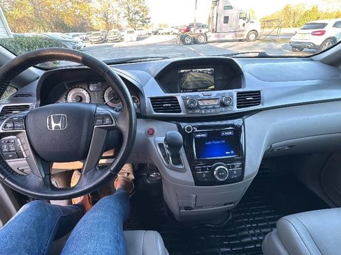 Used 2015 Honda Odyssey EX-L image 11