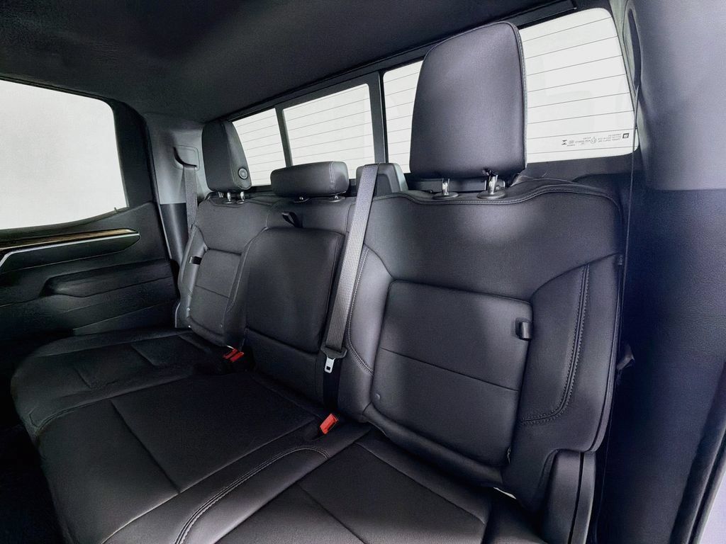 New 2026 Chevrolet Silverado 1500 RST AWD/4WD image 19
