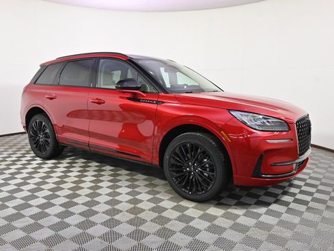 New 2026 Lincoln Corsair Premiere image 8