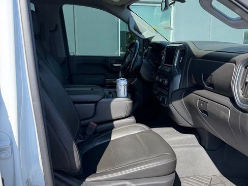 Used 2020 Chevrolet Silverado 2500 LT w/ All Star Edition AWD/4WD image 8
