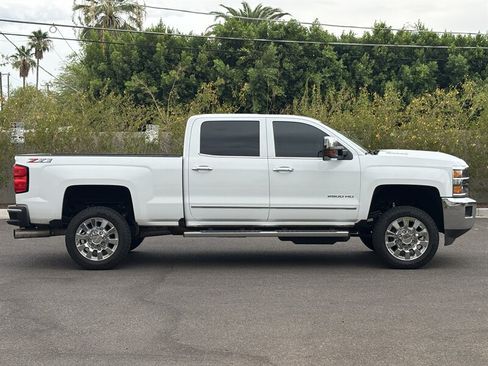 Used 2019 Chevrolet Silverado 2500 LTZ w/ Duramax Plus Package AWD/4WD image 3