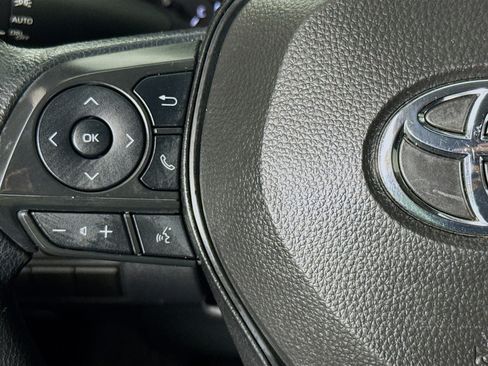 Used 2024 Toyota Corolla LE FWD image 11
