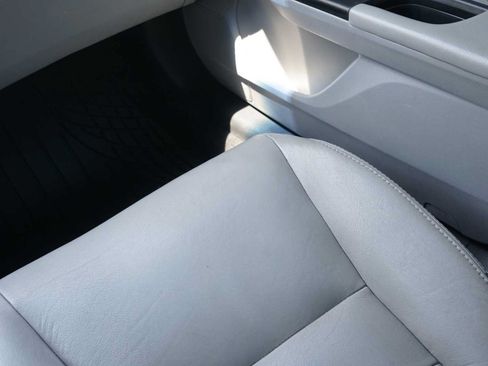 Used 2013 Honda Accord LX image 25