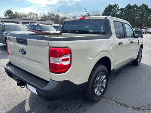 New 2025 Ford Maverick XLT w/ Equipment Group 302A image 2