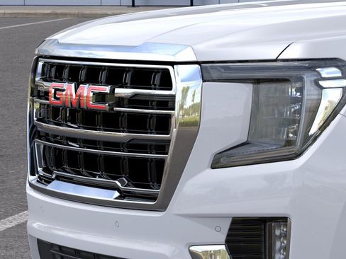 Certified 2023 GMC Yukon XL SLT AWD/4WD image 16