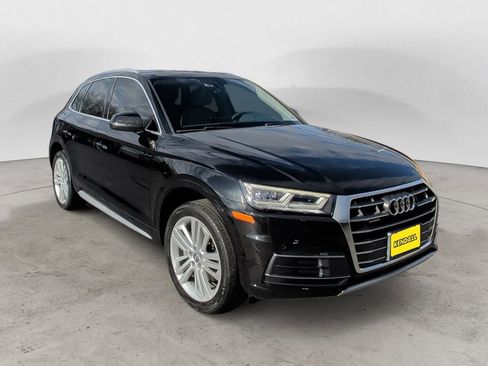 Used 2018 Audi Q5 2.0T Premium Plus w/ Premium Plus Package AWD/4WD image 7