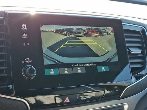 Certified 2023 Honda Passport EX-L image 19