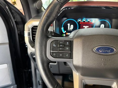 Used 2023 Ford F150 Lariat w/ Equipment Group 502A High AWD/4WD image 17