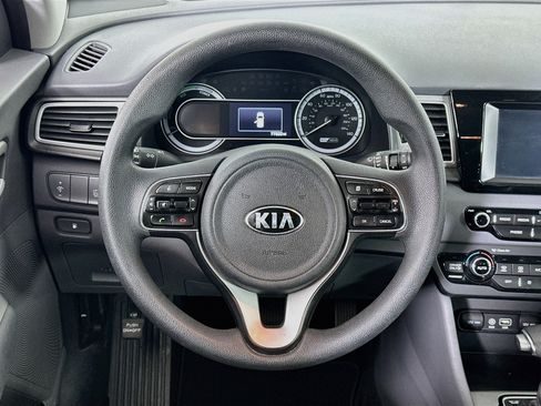 Used 2018 Kia Niro LX FWD image 18