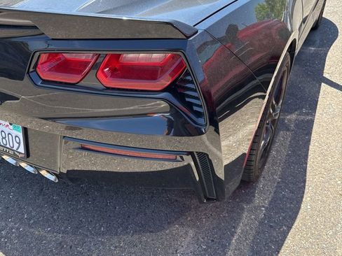 Used 2017 Chevrolet Corvette Stingray Coupe w/ Carbon Flash Badge Package RWD image 8