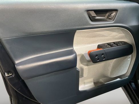 Used 2022 Ford Maverick XLT w/ Equipment Group 300A Standard image 14