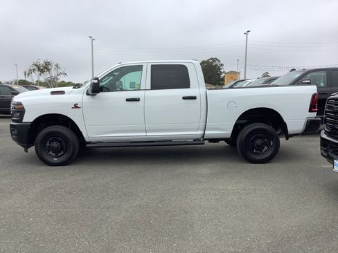 New 2025 RAM 2500 Tradesman AWD/4WD image 10