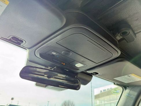 New 2025 Ford Bronco 4-Door image 29