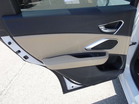 Used 2023 Acura RDX AWD image 16