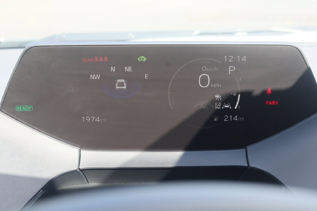 Used 2026 Toyota Prius XLE FWD image 33