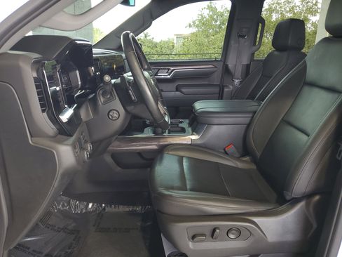 Used 2023 Chevrolet Silverado 1500 LTZ RWD image 18