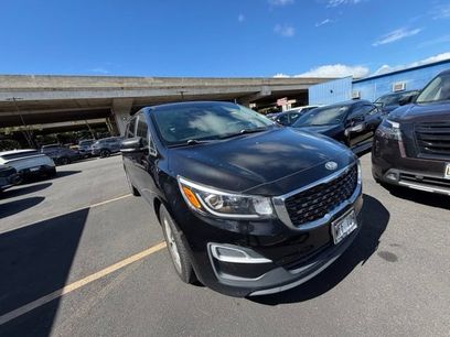 Used 2021 Kia Sedona LX