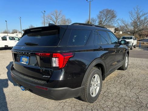 New 2026 Ford Explorer Active image 3