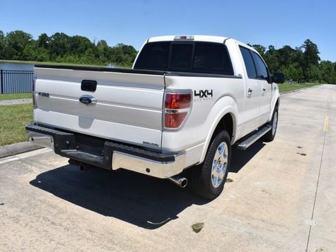 Used 2014 Ford F150 Lariat w/ Equipment Group 502A Luxury AWD/4WD image 4