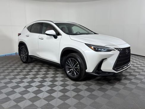 Used 2024 Lexus NX 350h AWD w/ Vision Package image 7