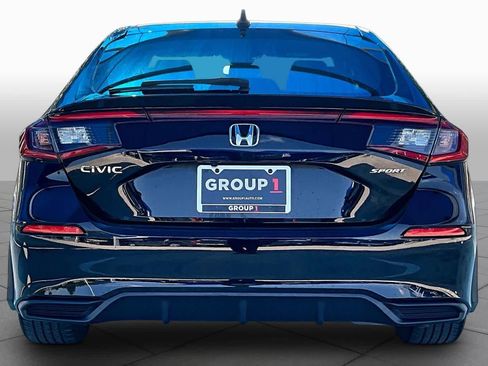 Used 2024 Honda Civic Sport image 5