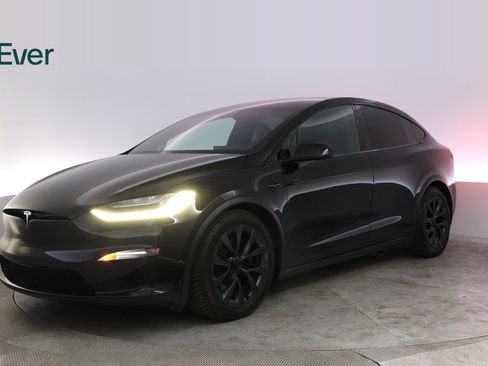 Used 2023 Tesla Model X Plaid AWD/4WD image 2