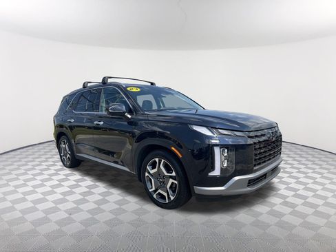 Used 2023 Hyundai Palisade Limited FWD image 3