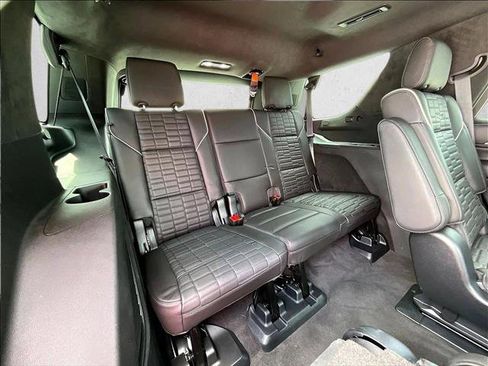 Used 2023 Cadillac Escalade Sport Platinum AWD/4WD image 30