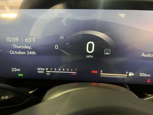 New 2024 Buick Envision Avenir image 13