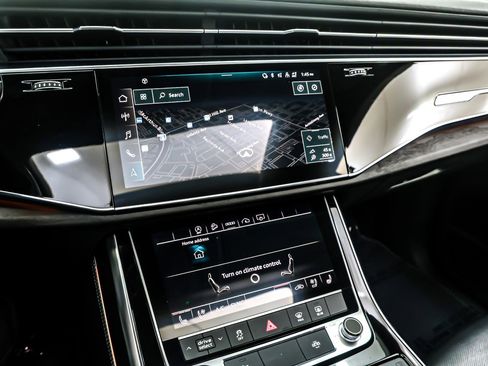 Used 2023 Audi Q8 Premium Plus w/ Premium Plus Package image 20