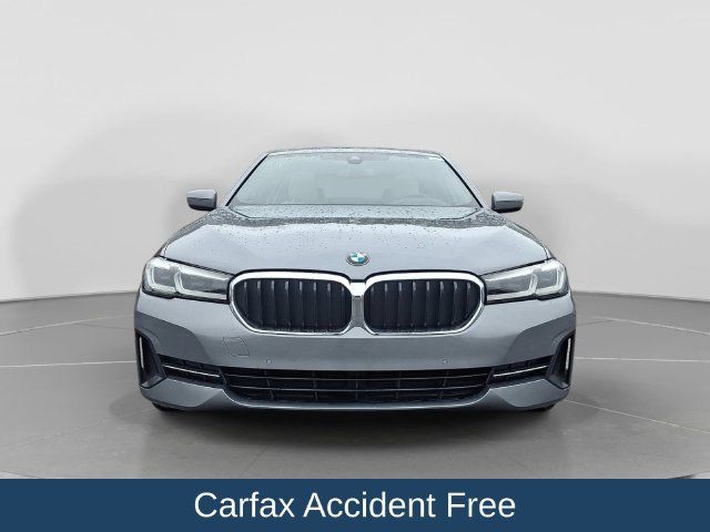 Used 2023 BMW 530i w/ Premium Package RWD image 3