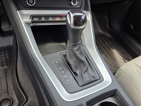 Used 2023 Audi Q3 2.0T Premium AWD/4WD image 29