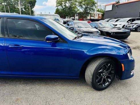 Used 2020 Chrysler 300 S w/ 300S Premium Group AWD/4WD image 3