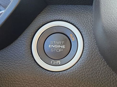 Used 2020 RAM 1500 Big Horn image 25