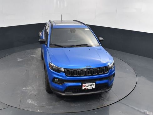 New 2026 Jeep Compass Latitude w/ Sun and Sound Group image 35